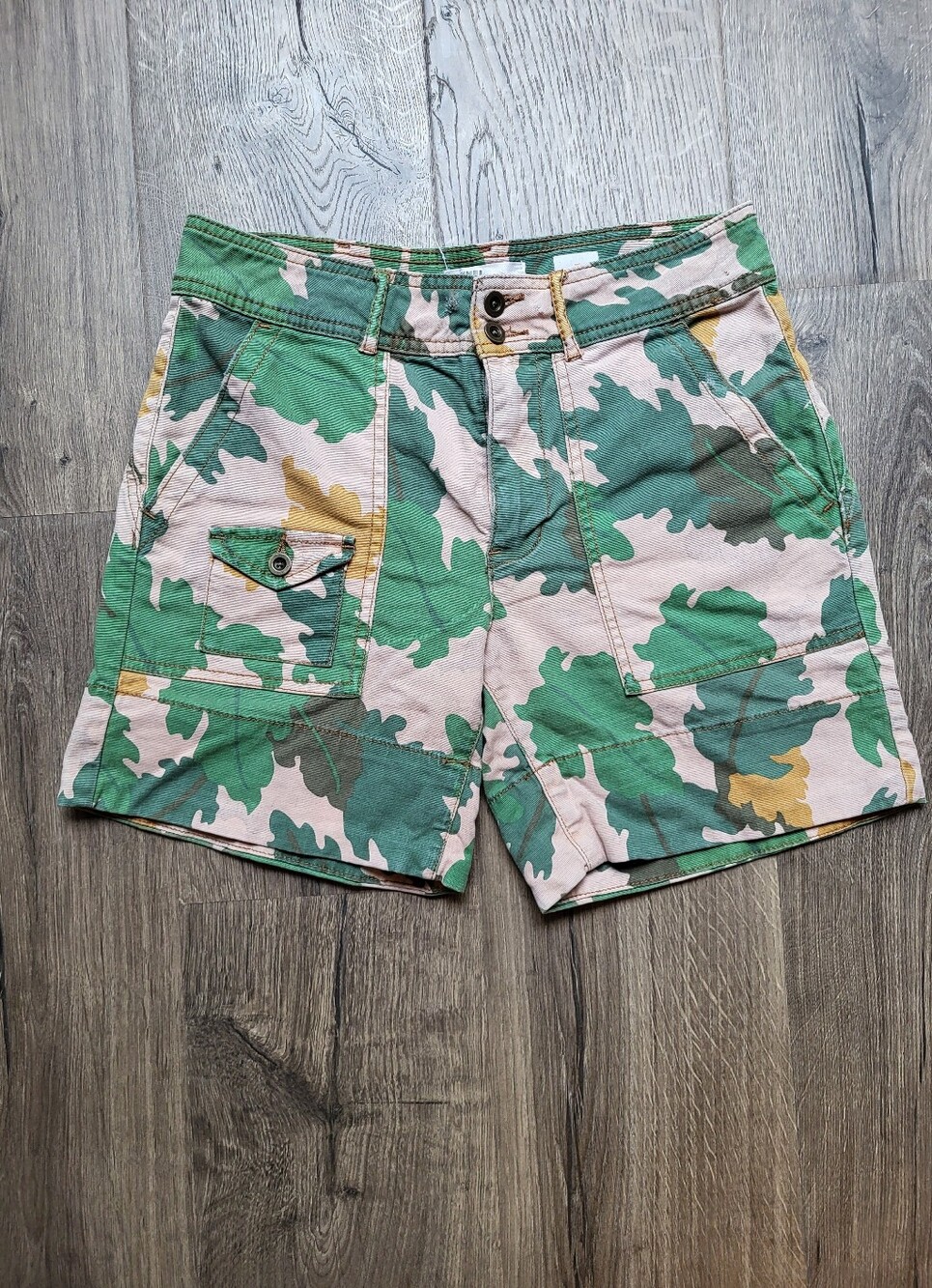 The Wanderer Shorts Size 26